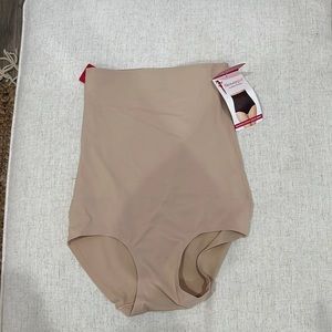 Beige small SkinnyGirk shapewear